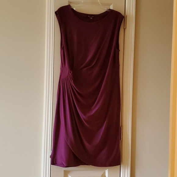 Rouched Form Fitting Slinky Dress - Picture 2 of 4